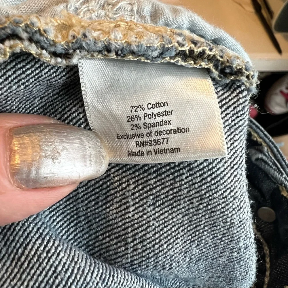 Size 22W  A.n.a. capris